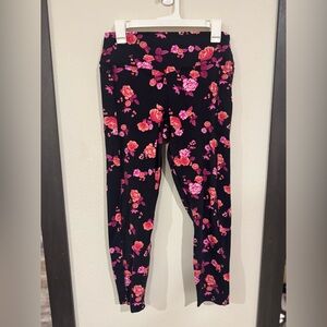 PINK Floral Print athletic leggings